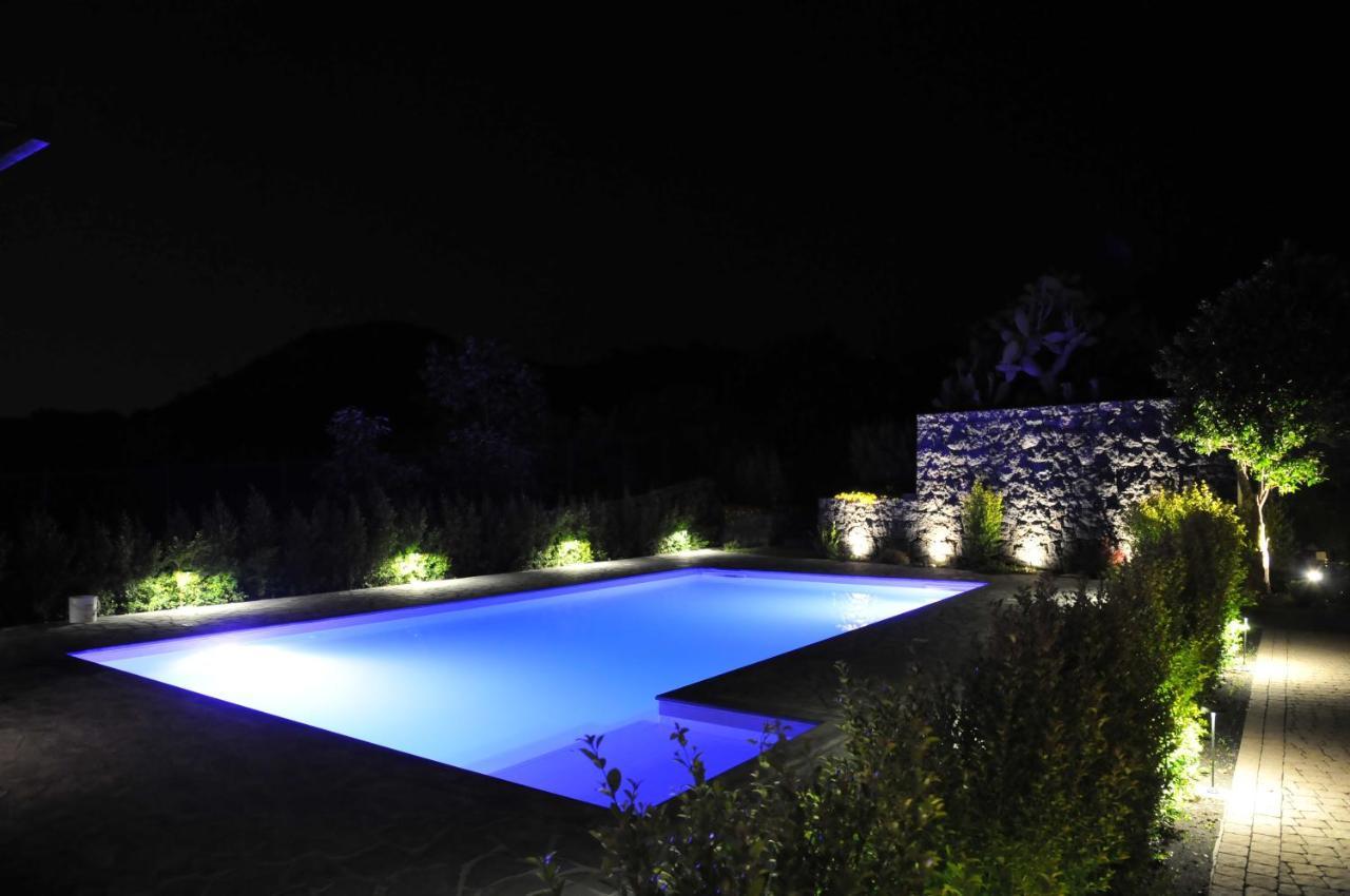La Casa Dell'Alloro Zafferana Etnea Kültér fotó