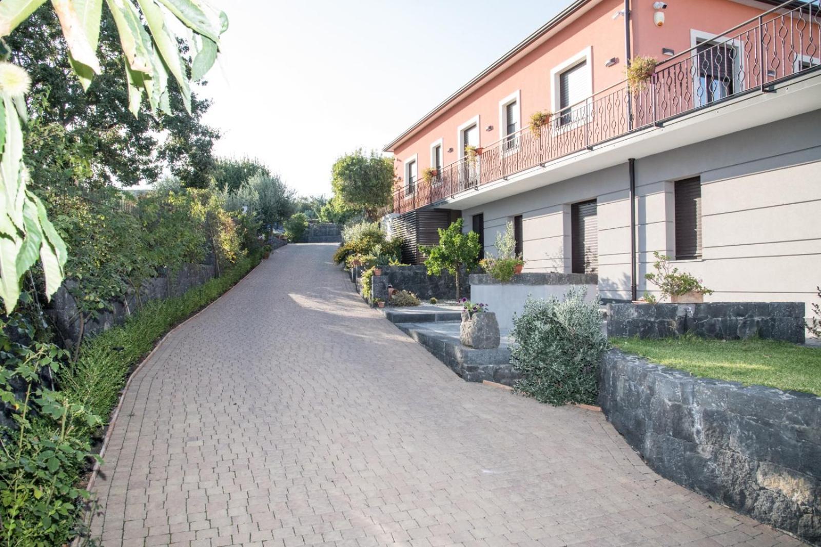 La Casa Dell'Alloro Zafferana Etnea Kültér fotó