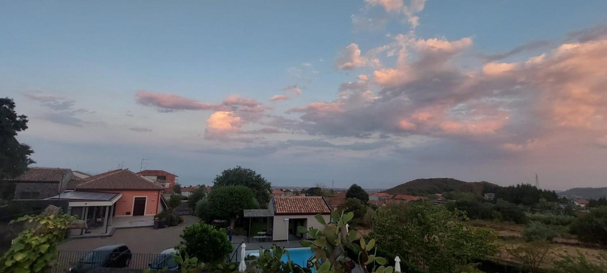 La Casa Dell'Alloro Zafferana Etnea Kültér fotó
